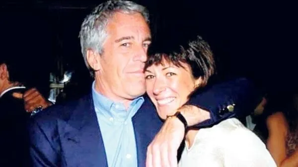 abdli-sapik-milyarder-jeffrey-epstein-olayinda-flas-trump-ayrintisi-abdyi-karistiran-iddia-1594195462682.jpg ABD'li sapık milyarder Jeffrey Epstein olayında flaş Trump ayrıntısı! ABD'yi karıştıran iddia-6