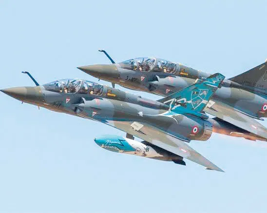 De Gaulle yalanı boş çıktı! Yunanistan yaptığı manipülasyonla yine çuvalladı-1