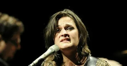 Madeleine Peyroux, Zorlu Performans Sanatları Merkezi'nde (PSM) sahne aldı.