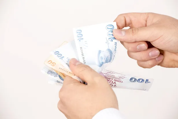 son-dakika-kredi-faiz-oranlari-ne-kadar-oldu-halkbank-ziraat-bankasi-vakifbank-ihtiyac-tasit-konut-kredisi-ne-kadar-1635143638498.jpg 3 kamu bankasından faiz indirimi! Kredi faiz oranları ne kadar oldu? Halkbank, Ziraat Bankası, Vakıfbank ihtiyaç, taşıt, konut kredisi-9