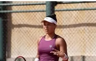 Alex’in kızı Antalya’da tenis turnuvasında