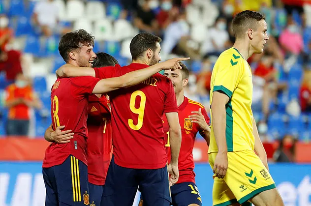 EURO 2020 öncesi İspanya'da koronavirüs şoku