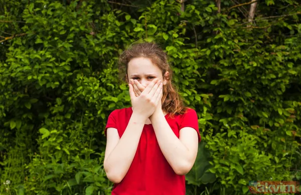 Kahvaltı Atlamak Ağız Kokusunu İki Katına Çıkarıyor Kahvaltı sırasında alınan gıdalar, tükürük üretimini uyararak ağızdaki bakteri birikimini azaltıyor....