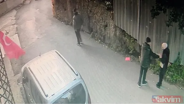 Beyoğlu'nda inanılmaz görüntüler... Sevgilisinin boğazına bıçak dayayan adamı silahla vurdu - 7