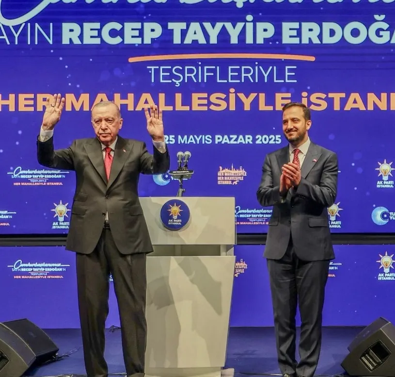 feth-i-mubinin-573-yil-donumunde-cifte-bayram-coskusu-ak-parti-duyurdu-baskan-erdogan-istanbullularla-bulusaca-1779899120047.jpeg Feth-i Mübin'in 573. yıl dönümünde çifte bayram coşkusu! AK Parti duyurdu: Başkan Erdoğan İstanbullularla buluşacak-3