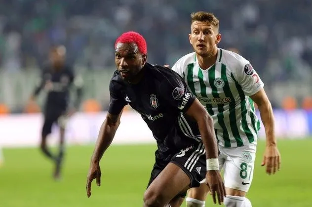 Ryan Babel'den Comolli'ye olay mesaj!
