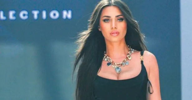 Su Akkuyu Fashion Week Türkiye’de “Yılın Baş Mankeni” seçildi