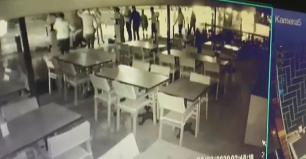 Son dakika: Kadıköy’deki Bağdat Caddesi’nde feci kaza! 3 kişi yaralandı