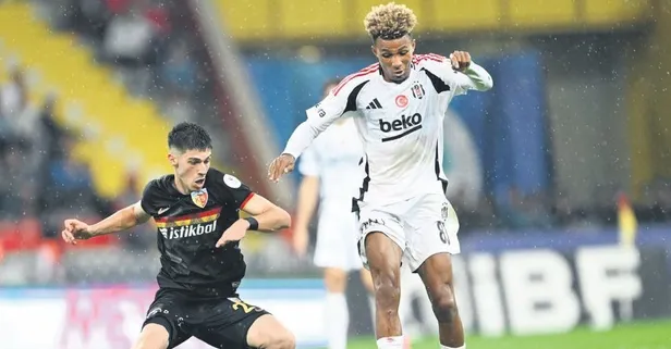 15 maç 15 futbolcuyla geçti!