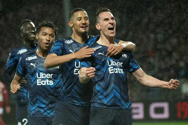 Milli sporcumuz Cengiz Ünder'in gol attığı maçta Olimpik Marsilya, Brest'e gol oldu yağdı-5