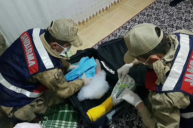 Siirt merkezli uyuşturucu operasyonunda 35 tutuklama