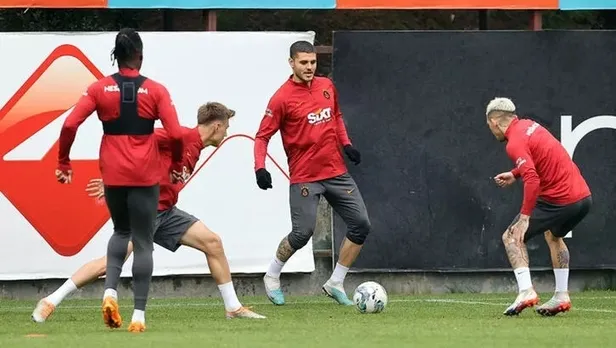 galatasaray-basaksehir-canli-mac-izle-gs-bfk-super-lig-maci-canli-izle-bedava-kesintisiz-sifresiz-canli-yayin-1683564460886.jpeg GALATASARAY BAŞAKŞEHİR MAÇ ÖZETİ | 1-0 mağlup oldu!-4