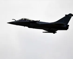 Doğu Akdenizde sıcak saatler! Fransız savaş uçakları Kıbrıs Rum Kesimi üzerinde uçtu