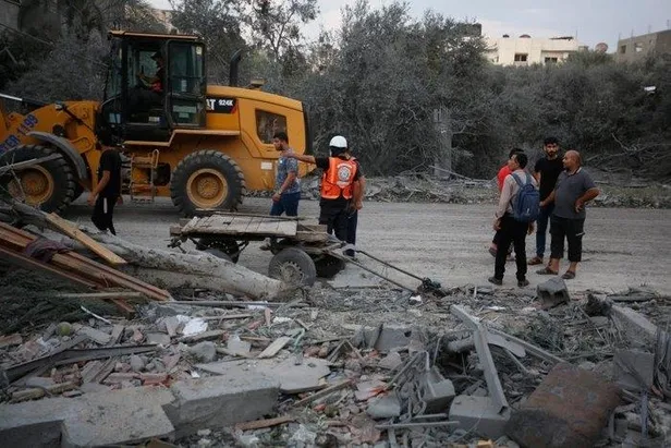 masada-filistin-disisleri-bakani-hakan-fidan-hamas-lideri-haniyye-ile-gorustu-1697517431126.jpeg Masada Filistin! Dışişleri Bakanı Hakan Fidan: Türkiye çözümün garantörü olmaya hazır!-4
