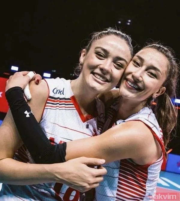 Aralarının limoni olduğu söylenen Zehra Güneş ile Hande Baladın'dan olay yaratan hamle! Filenin Sultanları'nın iki güzeli... - 2