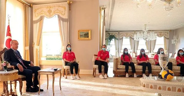 Başkan şampiyonları kabul etti
