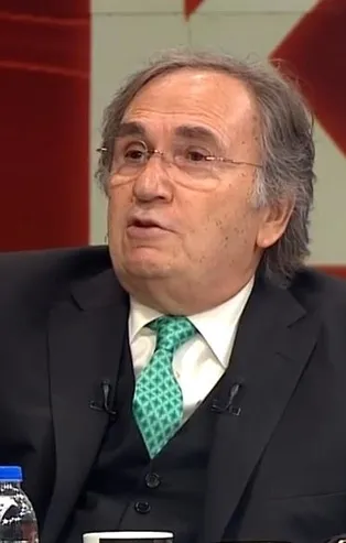 Prof. Dr. İbrahim Saraçoğlu canlı yayınında açıkladı! Türkiye koronavirüs aşısı ve ilacını bulabilir