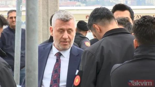 Hakan Ural Dolmabahçe Sarayı’nda gerçekleşen iftardan Başkan Recep Tayyip Erdoğan ile fotoğrafını paylaştı: "Sevmek ayıp mı yahu" - 7