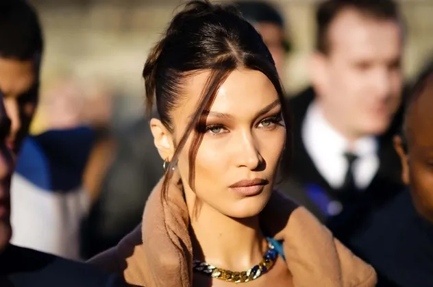 Dünyaca ünlü Filistinli model Bella Hadid'i paylaşmıştı! O cami dolup taşmaya başladı