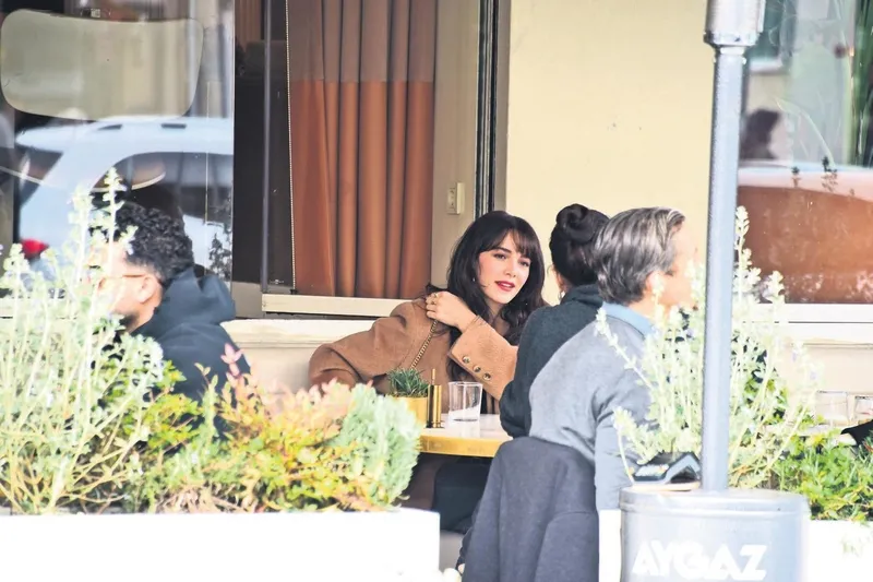 masturbasyon-sahnesi-olay-olmustu-dunyayla-benim-aramdanin-sinemi-hafsanur-sancaktutandan-dikkat-ceken-aciklam-1709937745994.jpeg Hafsanur Sancaktutan'dan çok konuşulan sahneyle ilgili flaş açıklama: "Türkan Şoray kanunlarım yok! Hülya Avşar gibiyim"-2