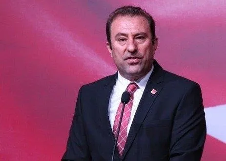 İBB ekipleri gece yarısı apar topar söktü! CHP'nin örtbas etmek istediği "400 milyon liralık rant" haberi!-3