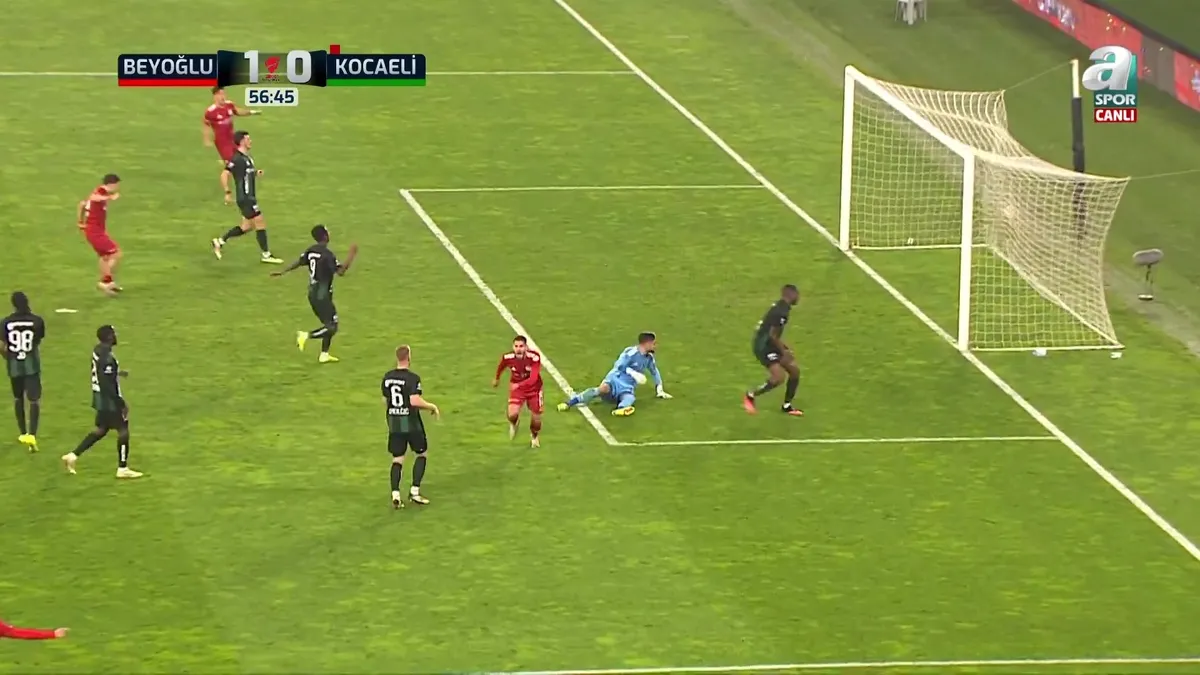 GOL | Beyoğlu Yeni Çarşı 1-0 Kocaelispor