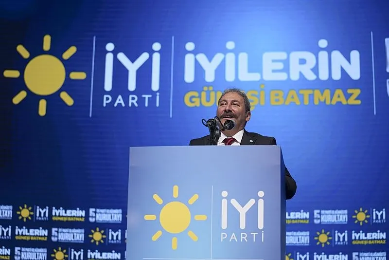 Genel başkan adayı Tolga Akalın