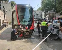 Fatih’te tramvay raydan çıktı!