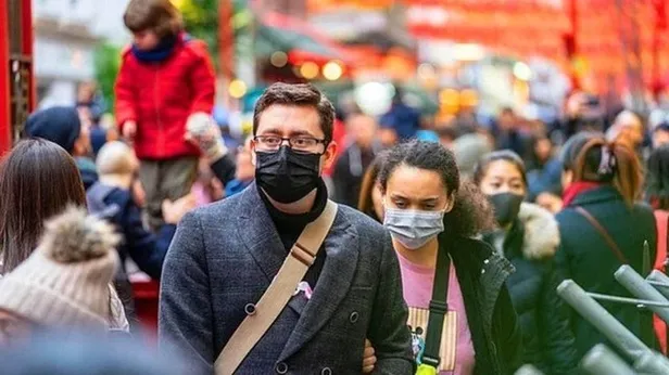 Maske yasağı devam ediyor mu? Maske zorunluluğu kalktı mı? Okullarda, kapalı ve açık alanda maske takılmaya devam edecek mi?-5