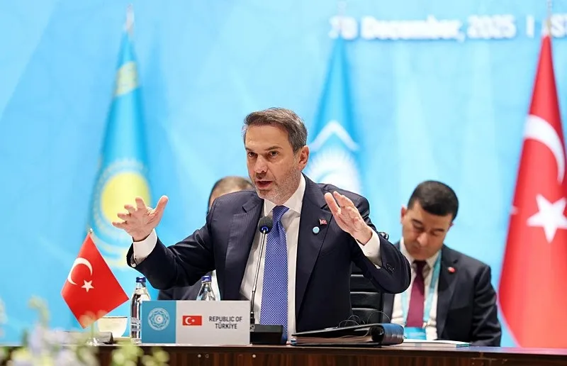 Bakan Bayraktar, Türk Devletleri Teşkilatı (TDT) Enerji Bakanları Konseyinin 5'inci Toplantısı'na katıldı. (AA)