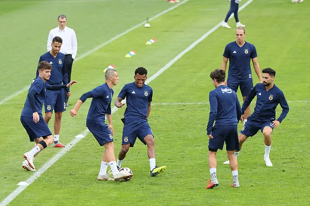 Fenerbahçe Spartak Trnava maçı ne zaman? Fenerbahçe Spartak Trnava maçı hangi kanalda?