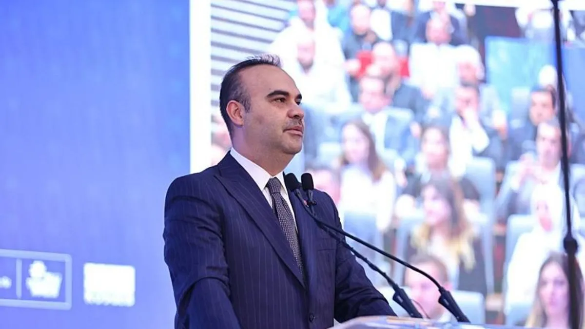 Bakan Kacır yollardaki Togg sayısını açıkladı ve yepyeni bir özelliğin geleceğini duyurdu!