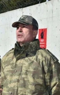 Hulusi Akar Kilis'te