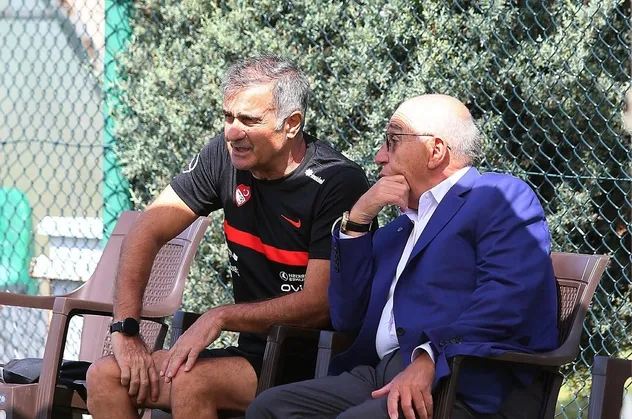 Riva'da 2 saat baş başa! TFF Başkanı Nihat Özdemir ve Şenol Güneş bir araya geldi...