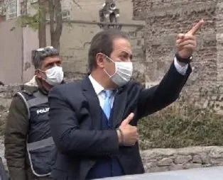 Kayseri'de özel bir eğitim merkezindeki eski ve rengi solmuş Türk bayrağı İl Milli Eğitim Müdürü Celalettin Ekinci'yi çıldırttı