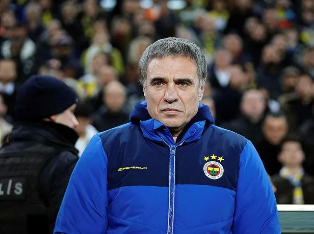 Ersun Yanal savunmadaki ilk stratejiyi belirledi: Top kaybetmek yasak - 1