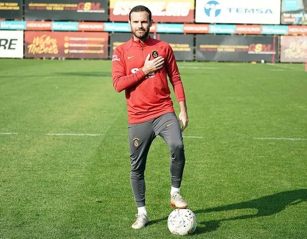 ispanyol-yildiz-juan-mata-carpici-aciklamalar-yapti-kazanmak-icin-galatasarayi-sectim-1667348426970.jpeg