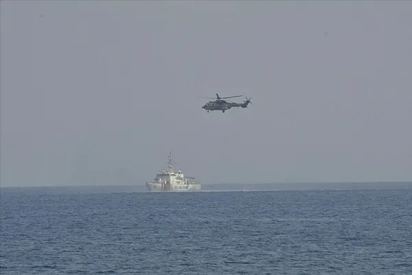 turkiyenin-kktcde-icra-ettigi-sehit-yuzbasi-cengiz-topel-akdeniz-firtinasi-2020-tatbikati-basariyla-suruyor-1599403148873.jpg Türkiye'nin KKTC'de icra ettiği Şehit Yüzbaşı Cengiz Topel Akdeniz Fırtınası-2020 Tatbikatı başarıyla sürüyor-2