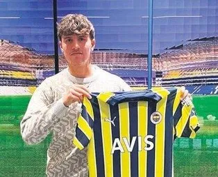 Fenerbahçe yeni Diego'yu buldu! 18'lik Ozan Suncak imzayı attı