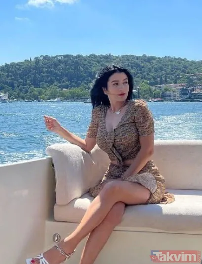 Aleyna Tilki soru-cevap yaptı büyük Messi hayranı çıktı ve değerlendirdi! İşte Aleyna Tilki'nin flaş Messi yorumu - 21