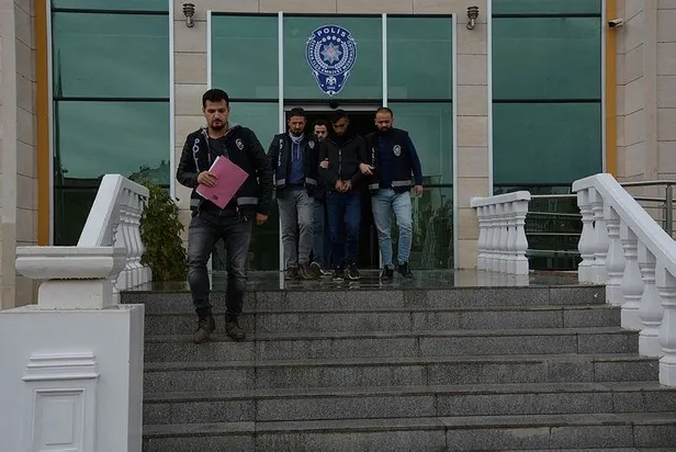 sanliurfada-yasli-adamin-emekli-maasini-calan-sahis-tutuklandi-1575215024696.jpeg Şanlıurfa'da yaşlı adamın emekli maaşını çalan şahıs tutuklandı-1