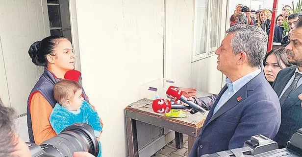 Yalan tiyatrosunda başrol Özgür Özel! Osmaniye'de yoksuluz diyen ailenin 3 aracı çıktı