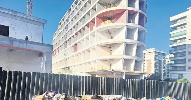 Karşıyaka çöplüğü! CHP'li İzmir'de 5 aydır maaş alamayan çalışanlar işi bıraktı!