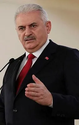 Başbakan: Trump'ı zor günler bekliyor