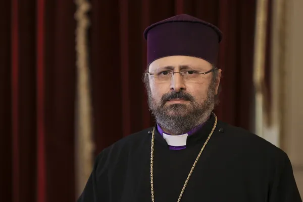 turkiye-ermenileri-patrigi-sahak-masalyandan-abdye-1915-olaylari-tepkisi-gundelik-politik-amaclara-alet-edildigini-gormek-bizi-uzer-1619186613464.jpg Türkiye Ermenileri Patriği Sahak Maşalyan'dan ABD'ye 1915 olayları tepkisi: Gündelik politik amaçlara alet edildiğini görmek bizi üzer-5