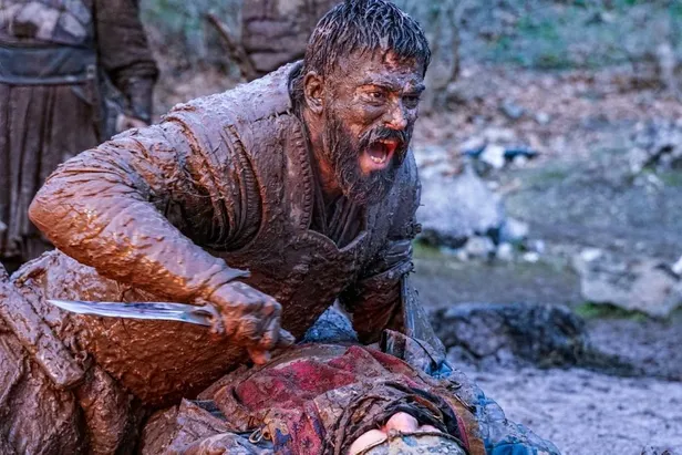 Kuruluş Osman 42. bölümde Osman Bey'in ölüm kalım savaşı! Şehit edilen Türk beylerinin intikamını alıyor!-2