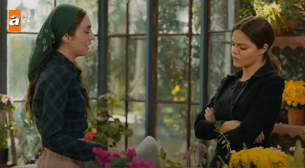 sen-demirin-tirnagi-olamazsin-bir-zamanlar-cukurova-114-bolum-fragmani-attigi-kazik-yanina-kar-kalmayacak-1637298171533.jpg Bir Zamanlar Çukurova 114. bölüm fragmanı: Attığı kazık yanına kar kalmayacak! Sen Demir'in tırnağı olamazsın!-3