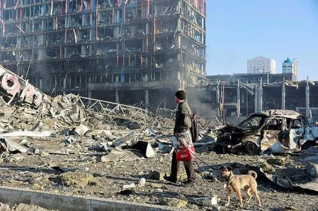 Dakika dakika Rusya-Ukrayna savaşı | Ukrayna duyurdu: Rus ordusuna ait çıkarma gemisini vurduk! İngilizler harita paylaştı...