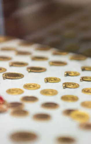 Altın fiyatlarında hesaplar karıştı! Ekonomistlerden Tapering uyarısı!