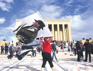 Demokrasi tacı 97 yaşında!